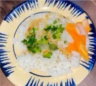 Cơm thêm - 5.000 ₫ tại Cơm Tấm Long Xuyên Cô Nương - Bánh Canh Tôm Giã Tay - Tôn Thất Tùng