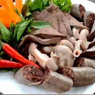 Lòng Thập Cẩm - 100.000 ₫ tại Quán 42T1 - Cháo Lòng Má Heo & Bò Lá Lốt - Đường T1