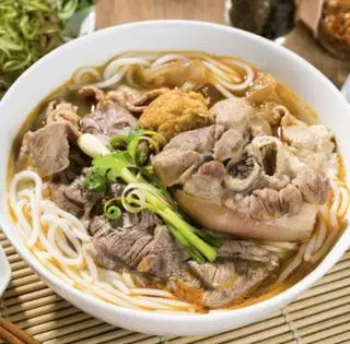 BÚN BÒ GIÒ TÁI - 85.000 ₫ tại Thanh Xuân Quán - Bún Bò - Lương Định Của