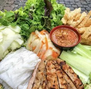 Hình ảnh Cặp Đôi- Nem Que( 18 cuốn )