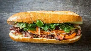 Hình ảnh Doner kebab dài vừa