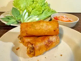 Chả giò - 10.000 ₫ tại Bún Thịt Nướng Khéo Ăn - Phan Bội Châu