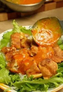 Hình ảnh combo cơm đùi gà lọc xương sốt thái+pepsi