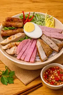 Bún trộn thấp Cẩm - 69.000 ₫ tại Nem Nướng Hà My - Bánh Hỏi, Bún Mắm Nêm & Tré Trộn - Nguyễn Kiệm