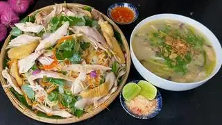 Hình ảnh Gà nguyên con kèm cháo gỏi
