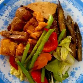 Cơm chay thập cẩm - 35.000 ₫ tại Quán Chay Pháp Hoa - Bông Sao