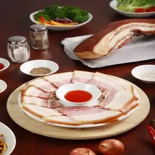 Ba rọi xông khói 100gr - 56.000 ₫ tại Nguyên Sinh 1942 - Pate Giò Chả Bánh Mì - Trần Đình Xu