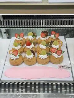 Hình ảnh Set 12 bánh su kem singarpo