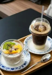 Hình ảnh Combo mua 1 cafe sữa và 1 yến mạch