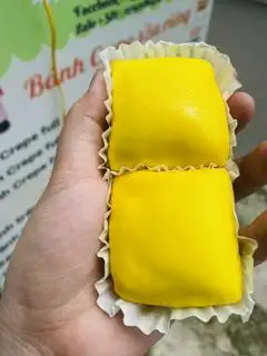 Hình ảnh Bánh crepe sầu riêng hộp 2 cái