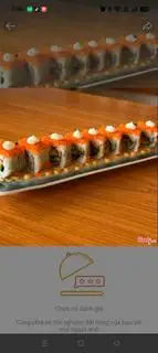 Cuộn cá ngừ teri phủ Ebiko Roll - 129.000 ₫ tại Sushi Tokyo - Vạn Kiếp