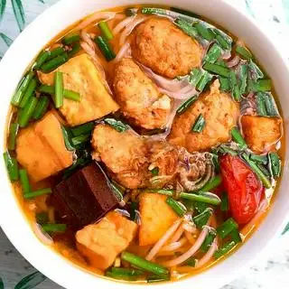 Canh bún cua - chả - 30.000 ₫ tại Quán 17 - Bún Riêu & Canh Bún Giò Heo Cua Ốc - Lê Lai