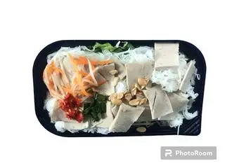 Bún thịt luộc mắm nêm - 35.000 ₫ tại Chị Huệ - Gỏi Cuốn Và Trà Đào