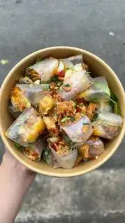 Hình ảnh Bánh tráng phơi sương cuộn tóp mỡ