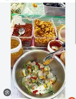 Cuốn trộn - 37.000 ₫ tại Bánh Tráng Trộn & Bánh Tráng Cuốn LyLy - Trần Xuân Soạn