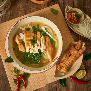 Hình ảnh Phở gà lườn