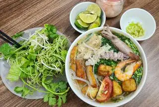 Hình ảnh Bún Hải Sản