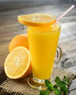 Nước Cam - 15.000 ₫ tại Quán Hoa - Bún Riêu & Bánh Đa Cua - Hoàng Sa