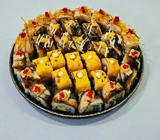 Hình ảnh Mix Maki 4
