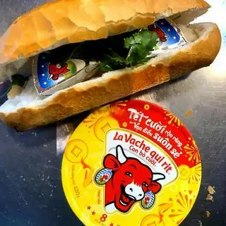 Hình ảnh Bánh mì phô mai chà bông