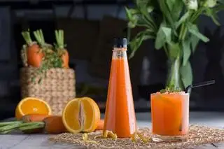Hình ảnh CAM ÉP CHAI CÓ ĐÁ