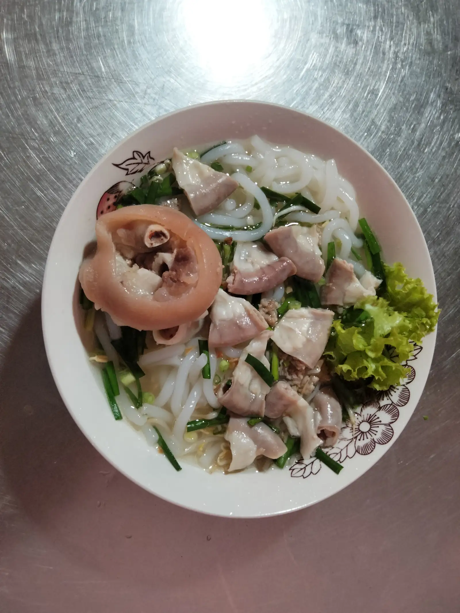Bánh canh giò thập cẩm - 48.000 ₫ tại Bún Riêu, Hủ Tiếu & Bánh Canh - Quán Kiều - An Dương Vương