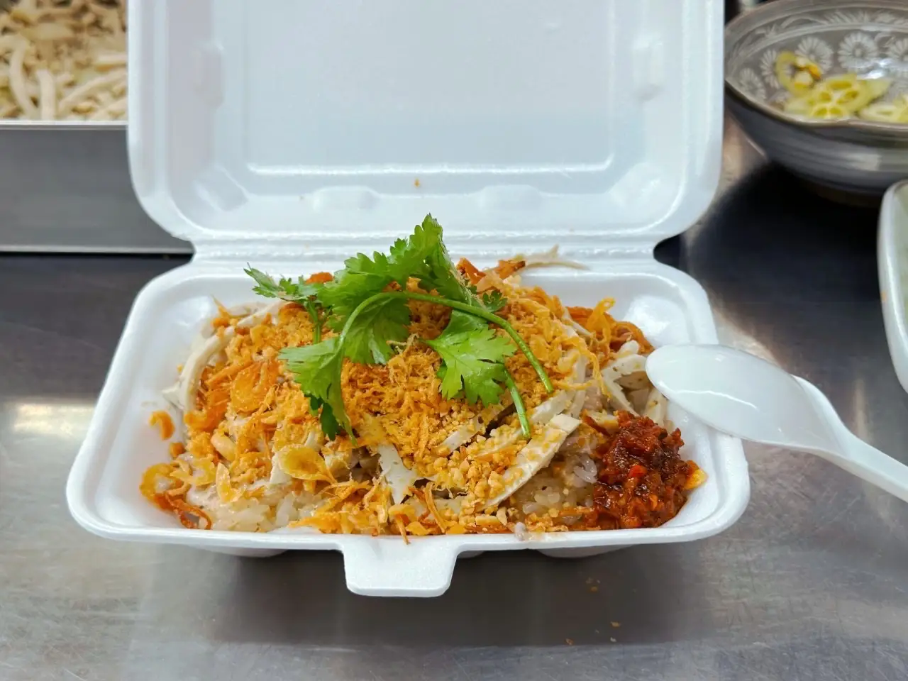 Xôi mặn chay (hộp lớn) - 55.000 ₫ tại Bánh Mì Chay Vĩnh Viễn - Bánh Mì Pate Chay Gia Truyền - Vĩnh Viễn