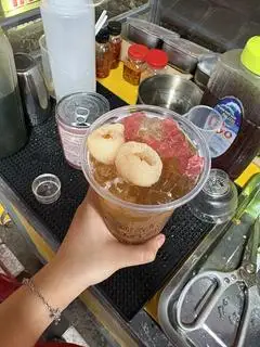 Hình ảnh Trà trái vải (700ml)