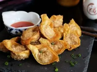 Hình ảnh Sủi cảo nhân thịt chiên giòn - 3 viên