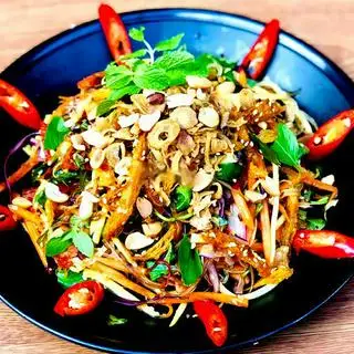 Gỏi chay ngũ sắc - 55.000 ₫ tại Aaangon - Chay Khoẻ Chay Ngon - Nguyễn Trãi
