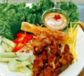 Bún thịt nướng - 38.000 ₫ tại Bánh Cuốn Tây Sơn - Tiệm Nhà Huy - Thăng Long