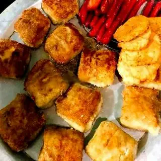 Hình ảnh Bánh Chưng Chả Cốm Thịt Xiên