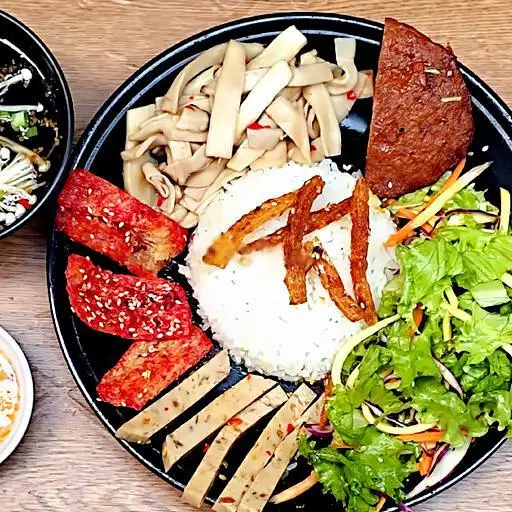 Cơm Tấm Chay AAANgon - 55.000 ₫ tại Aaangon - Chay Khoẻ Chay Ngon - Nguyễn Trãi
