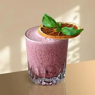 Rose Berries - 65.000 ₫ tại Viva Reserve - Lãnh Binh Thăng