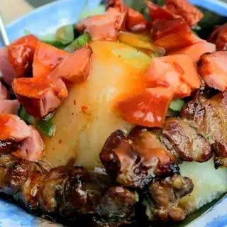 Hình ảnh Bánh Giò Xúc Xích Thịt Xiên