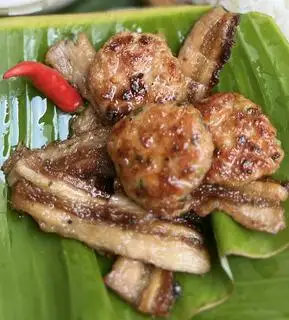 Thịt nướng - 55.000 ₫ tại Bún Chả Nem Cua Bể 46 - Cao Bá Nhạ
