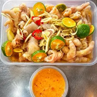 Chân gà sả tắc - 65.000 ₫ tại Linh Lan - Tré Trộn & Chân Gà Sốt Thái - Phan Văn Hớn