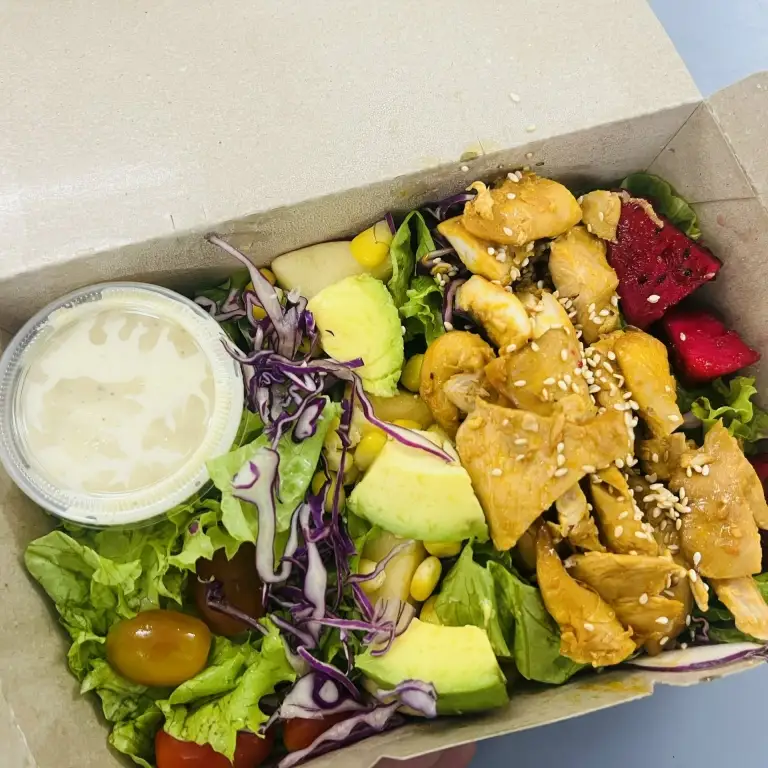 Salad gà - 72.000 ₫ tại Konoha Kitchen - Eat Clean - Sinh Tố & Nước Ép Trái Cây – Phạm Ngũ Lão