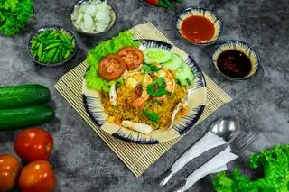 Hình ảnh Cơm chiên hải sản X.O