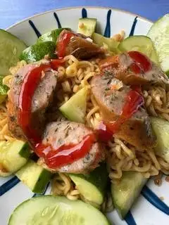 Hình ảnh Mì trộn dồi sụn