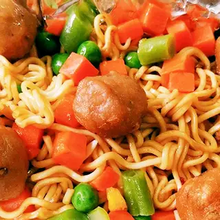 Hình ảnh Mì trộn bò viên