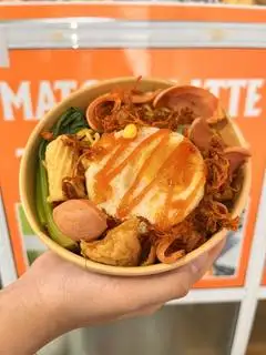 Hình ảnh Mỳ trộn Indomie xúc xích bò