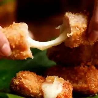 Hình ảnh Nem nhân phomai