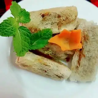 Hình ảnh Nem tôm cua ( hot deal )