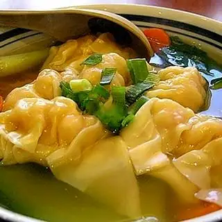 Sủi cảo 1 viên - 14.000 ₫ tại Toàn ký Mì Gia - Nguyễn Văn Cừ