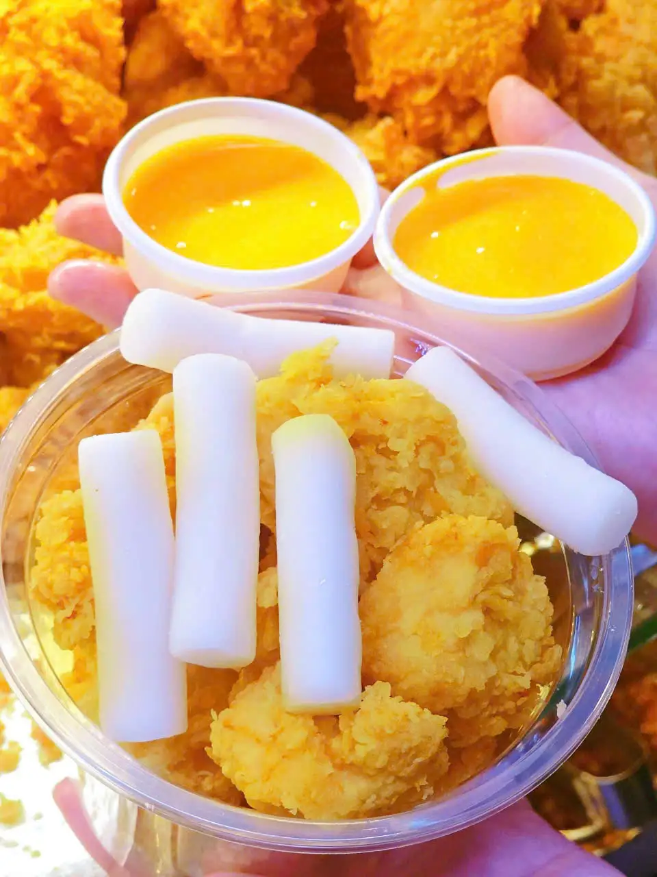 Gà Sốt Phô Mai - 63.000 ₫ tại Yummy Fried Chicken - Gà Rán Hàn Quốc - Sư Vạn Hạnh
