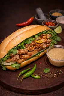 Bánh mì thịt rim - 38.000 ₫ tại Bánh Mì A Chùm - Đường 9M