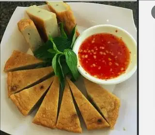 chả cá - 20.000 ₫ tại Mì Quảng Hảo Hà - Liên Khu 16 - 18