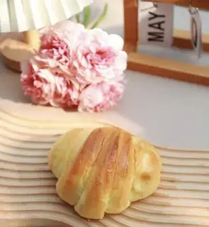 BÁNH CUA PHÔ MAI - 20.000 ₫ tại Tiệm Bánh LiLi Cake - Nguyễn Thượng Hiền