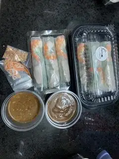 GỎI CUỐN TÔM THỊT (3cuốn) - 65.000 ₫ tại Cô Nị - Bánh Tráng Trộn, Mì Trộn & Gỏi Cuốn - Phan Văn Trị